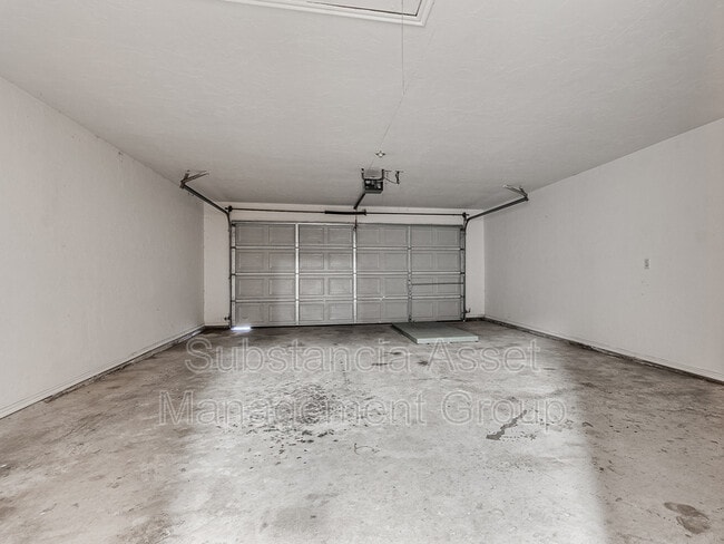 Building Photo - 4117 Green Apple Dr