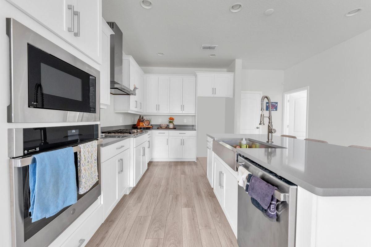 Building Photo - 12790 Brodlove Ln