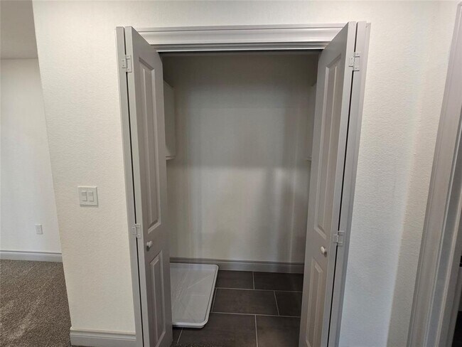 Building Photo - 2105 Tiger Trail