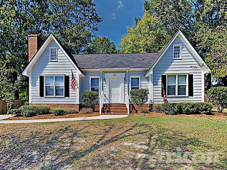 Building Photo - 504 Lord Howe Rd