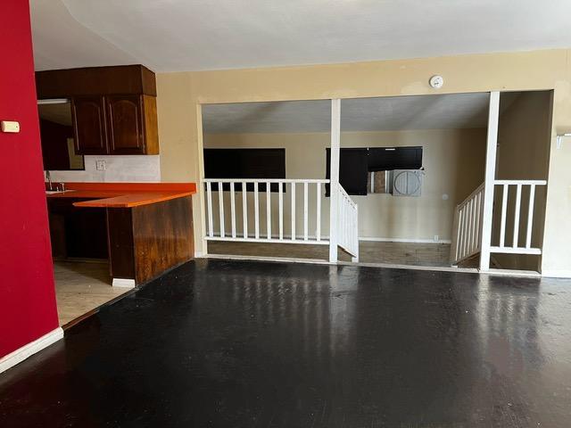 Building Photo - 44015 Heaton Ave