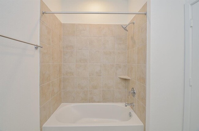 Building Photo - 9727 Rialto Hts Dr