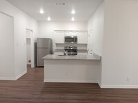 Building Photo - 1103 Carlsberg Dr