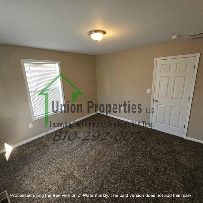 Building Photo - 4205 Vine St