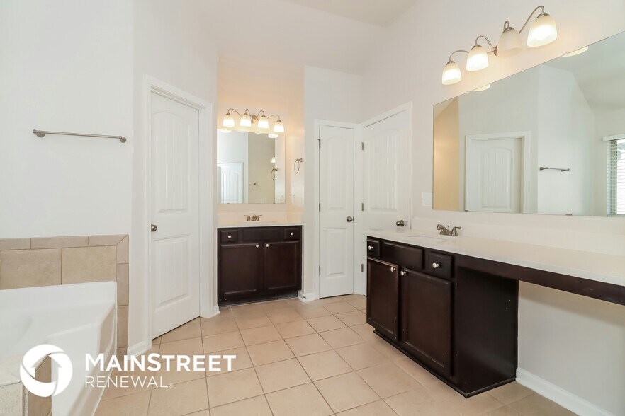 Building Photo - 194 Randy Way