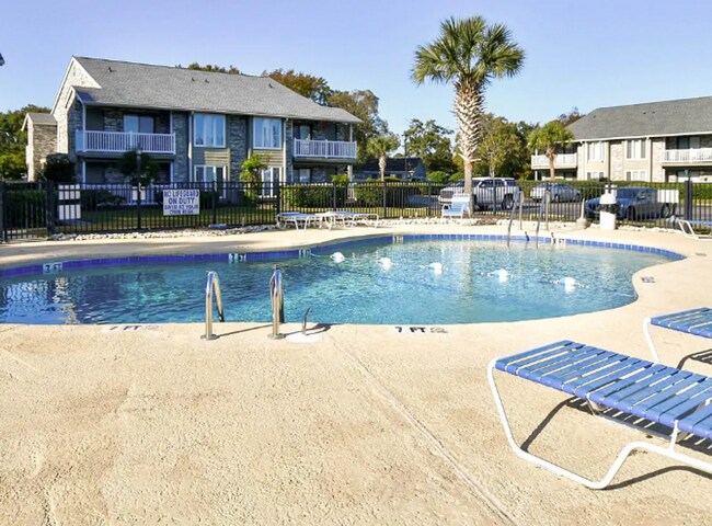 Building Photo - 4707 Cobblestone Dr
