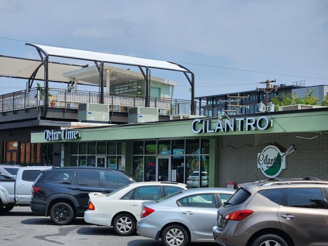 Building Photo - 1415 Hamorton Pl