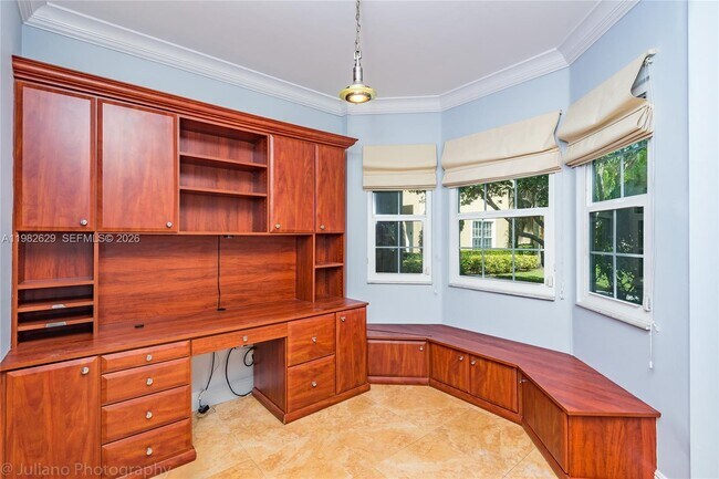 Building Photo - 16061 Emerald Cove Rd