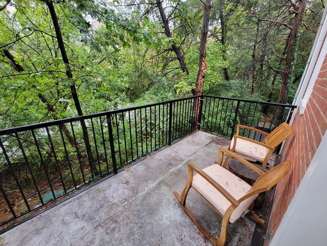 Building Photo - Charming Townhouse in Fairlington Village, Three Level, Two Bedroom, Two Bathroom