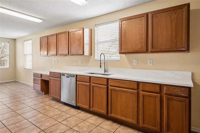 Building Photo - 5404 Pandale Valley Dr