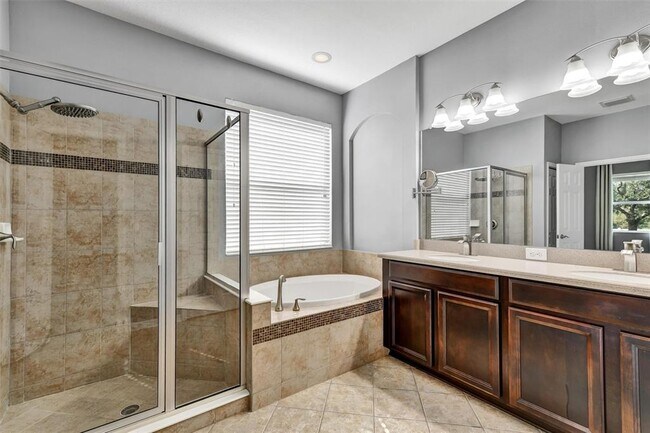 Building Photo - 7514 Forest Mere Dr