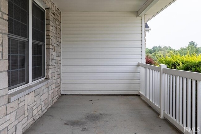 Building Photo - 1331 S Stella Dr