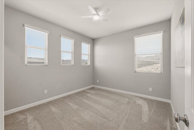 Building Photo - 808 Elmstone Pl