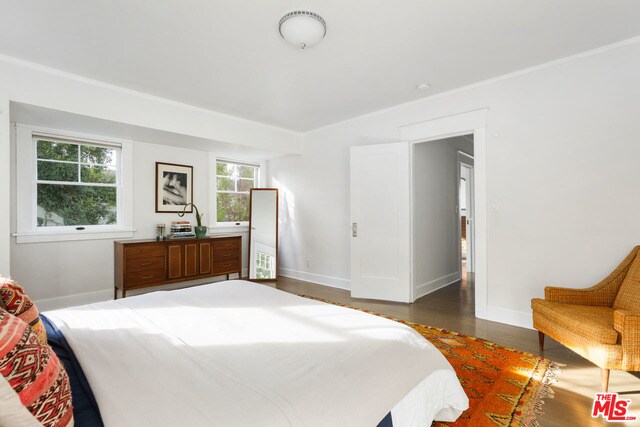Building Photo - 4621 Oakwood Ave