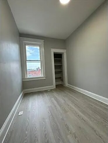 Building Photo - 4 Bedroom 2 Bathroom Rehabbed
