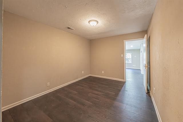 Building Photo - 1034 Tipperary Dr