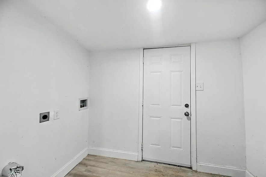 Building Photo - 320 T a Carroll Ave