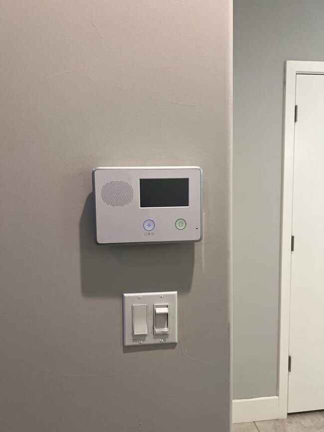 Building Photo - 1010 Mud Pie Ln