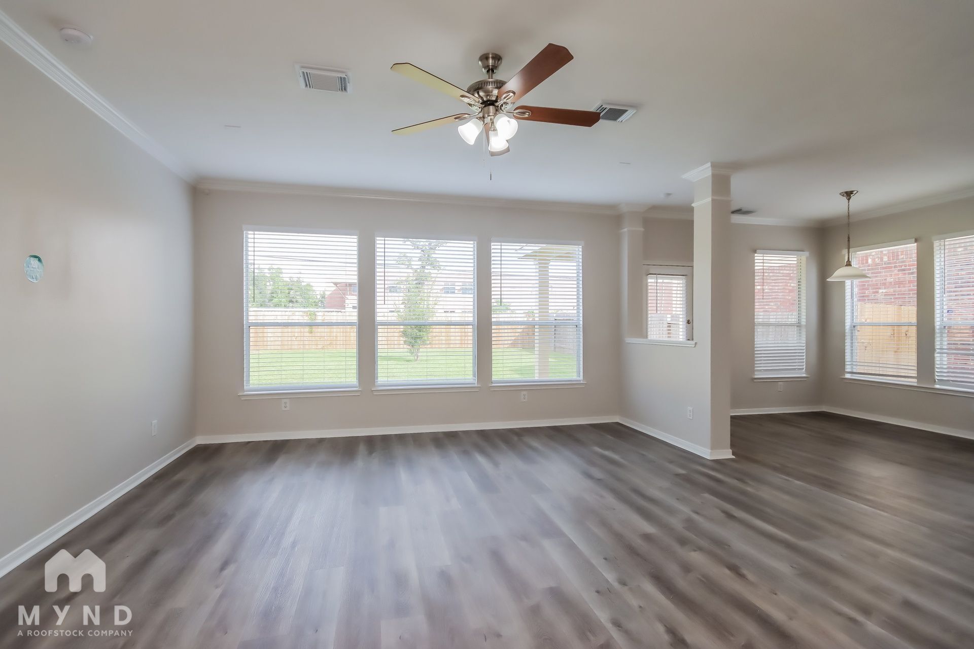 Building Photo - 11519 Sandstone Canyon Dr