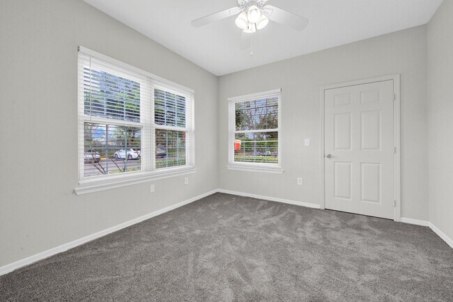 Building Photo - 23710 Walden Center Dr