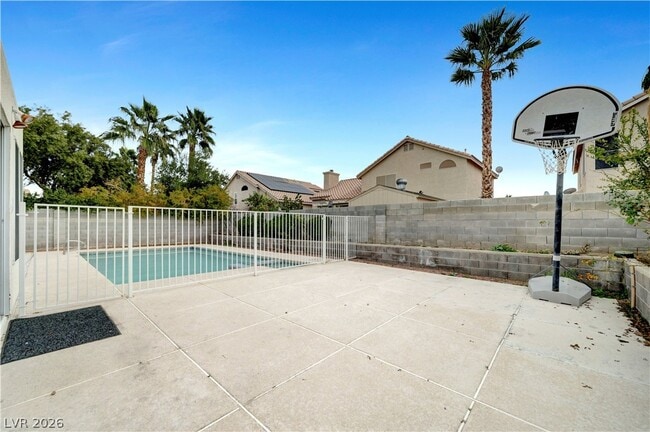 Building Photo - 2701 Copper Cove Dr