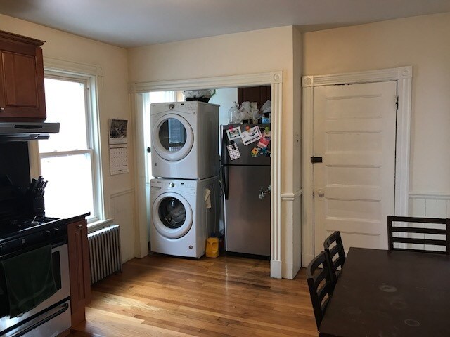 Building Photo - 161 Beacon St