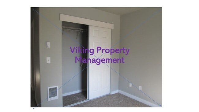 Building Photo - 881-883 SW 2nd St