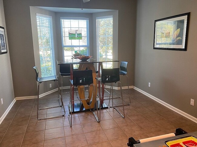 Building Photo - 27 Lacebark Ln