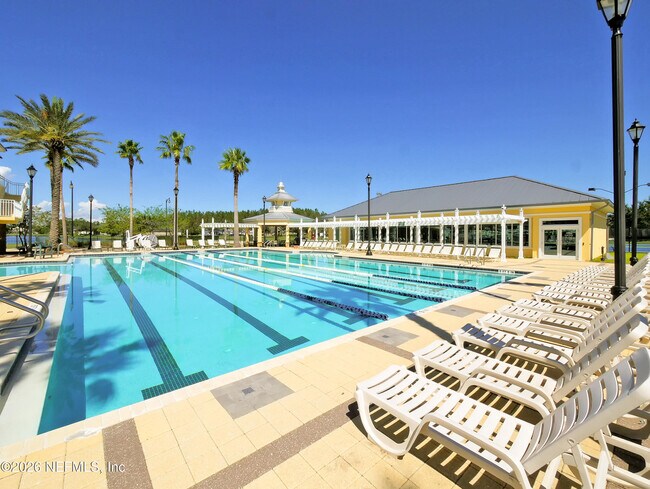 Building Photo - 6119 Bartram Village Dr