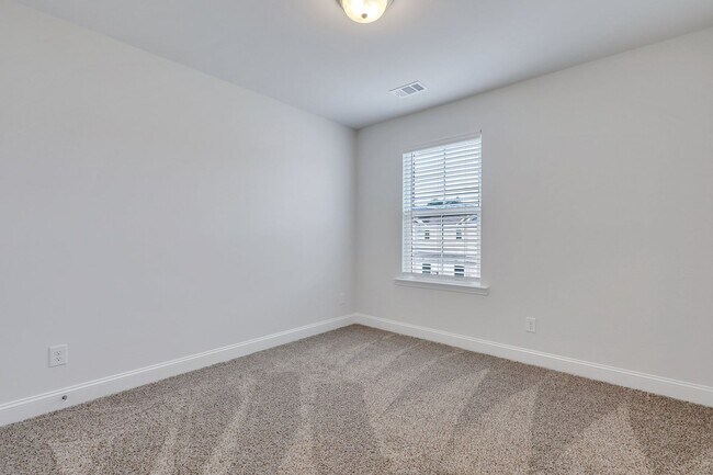 Building Photo - 329 Gov Gwinnett Way