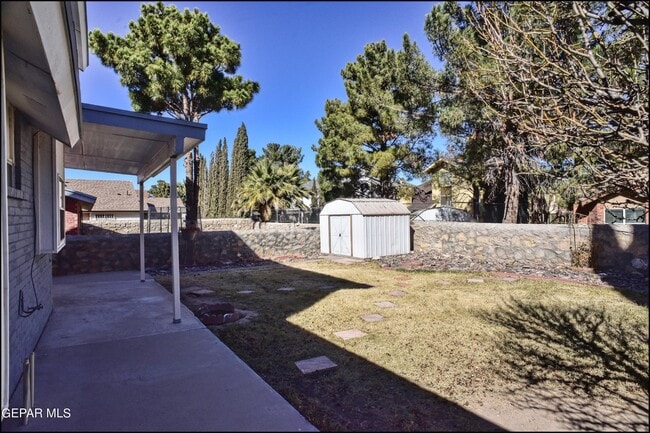 Building Photo - 12107 Valley Quail Dr