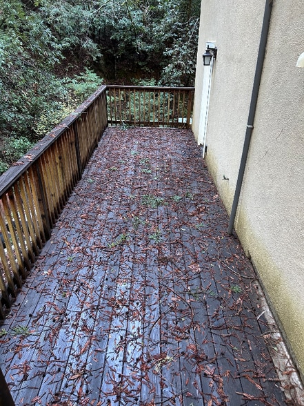 Building Photo - 435 Hubbard Gulch Rd