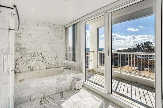 Building Photo - 9341 Collins Ave