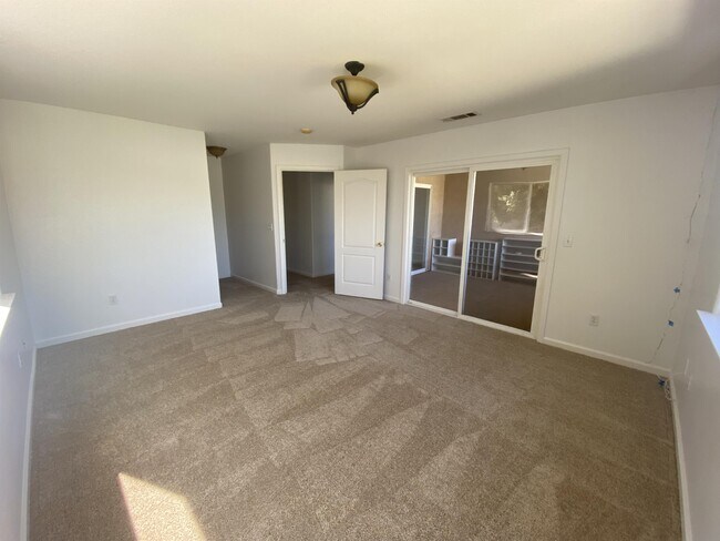 Building Photo - 2095 Scott Blvd