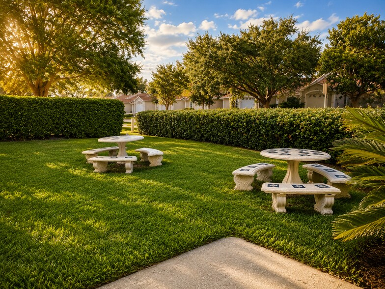 Building Photo - 615 Villa Ct