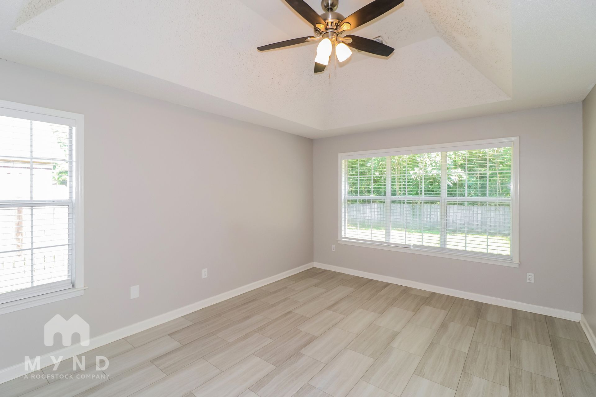 Building Photo - 240 Winding Creek Dr