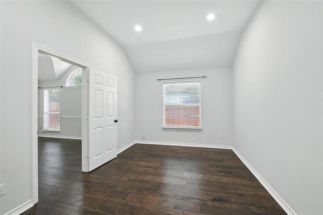 Building Photo - 7201 Ridgemoor Ln