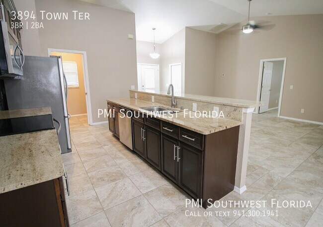 Building Photo - 3894 Town Terrace