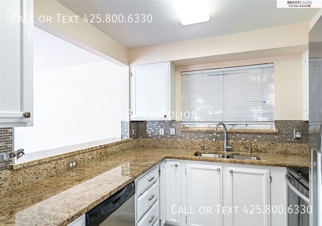 Building Photo - 927 132nd St SW