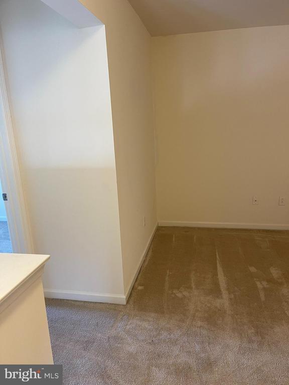 Building Photo - 241 Rossnakill Rd