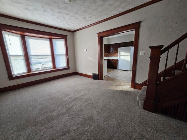 Building Photo - 202 East Walnut, Ashland