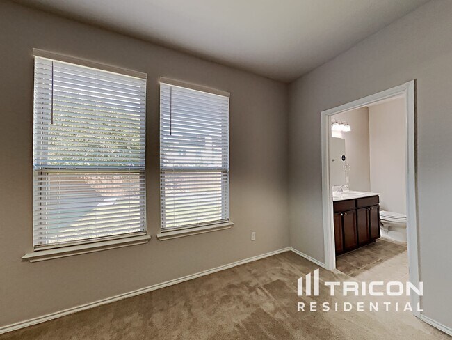 Building Photo - 1708 Cliffbrake Wy