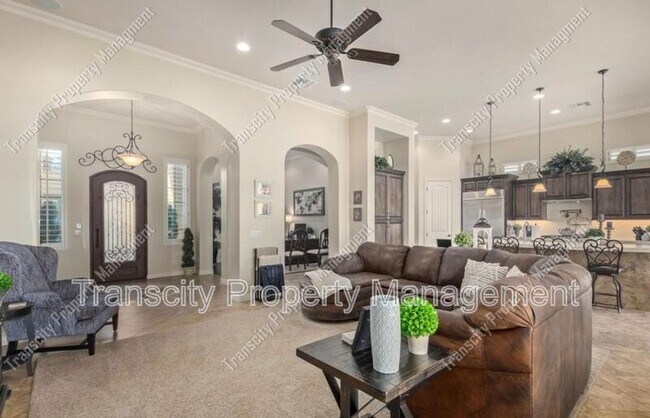 Building Photo - 8510 E Leland St