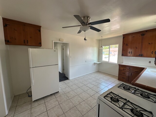 Building Photo - 749 Cory Dr