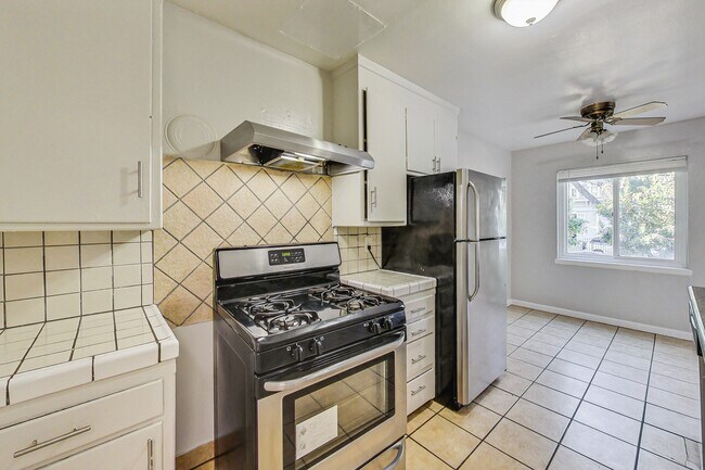 Floorplan - 1732 27th Avenue