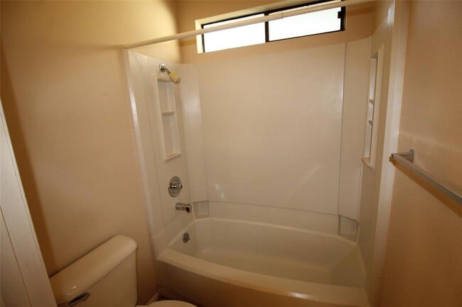 Building Photo - 5005 Cana Cove