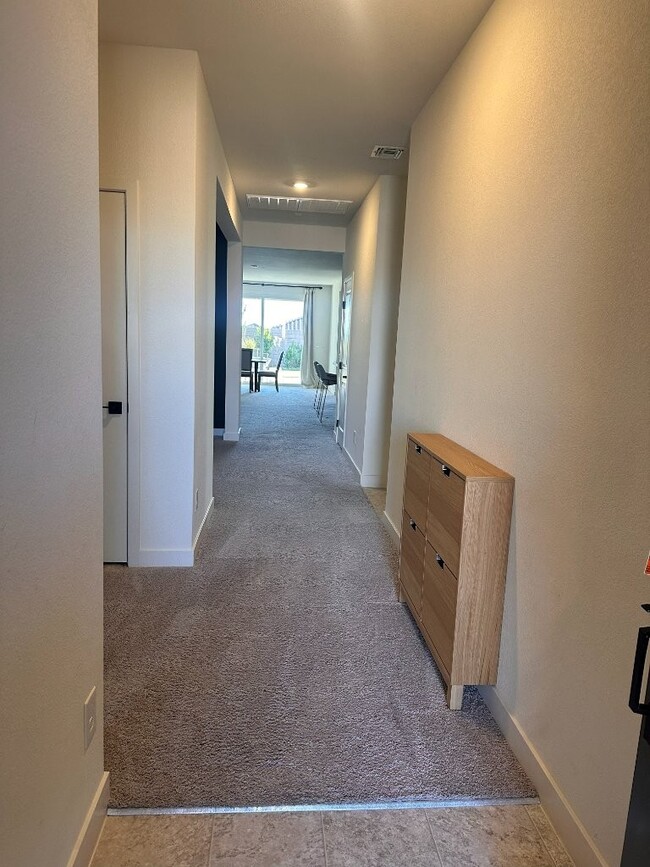 Building Photo - 10114 Blue Cereus St