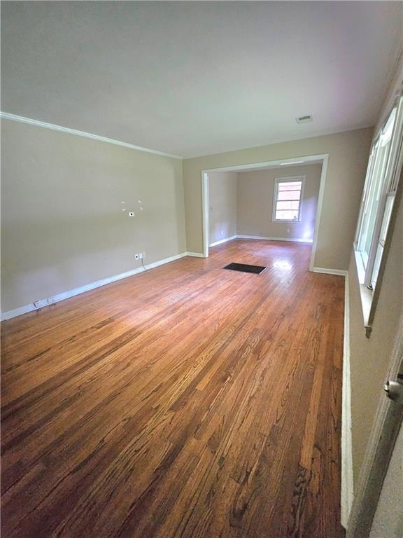 Building Photo - 1146 Clearview Dr NE