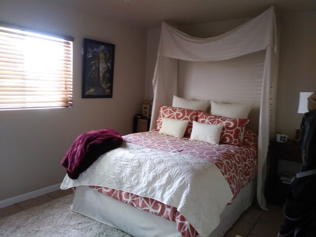 Front Bedroom - 1427 W 7th St