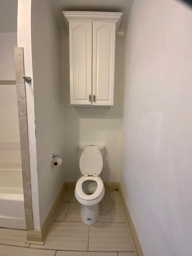 Building Photo - 1911 Ricouard Rd